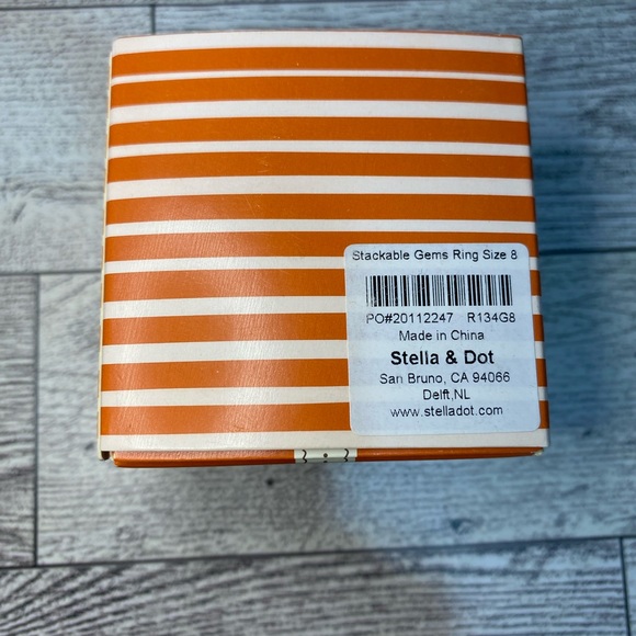 Stella & Dot Stackable Gem Ring Size 8 NIB - Picture 3 of 4